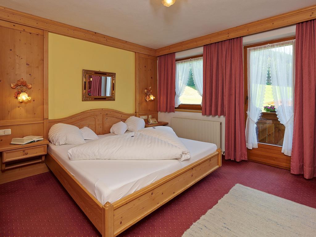 Hotel Laendenhof Superior Mayrhofen Pokój zdjęcie
